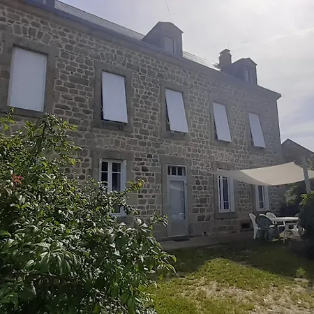 Bienvenue Chez Fanny Bussieres (Puy-de-Dome)
