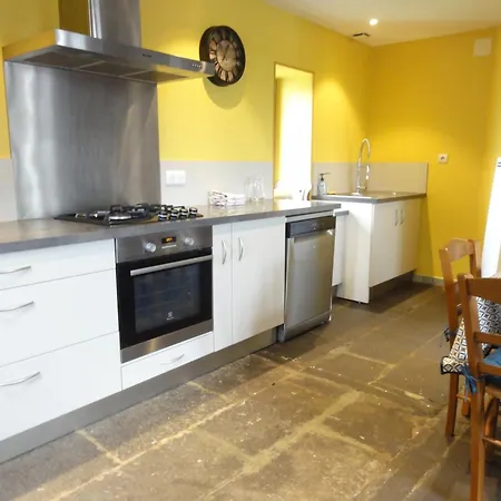 Holiday home Bienvenue Chez Fanny Bussieres (Puy-de-Dome)