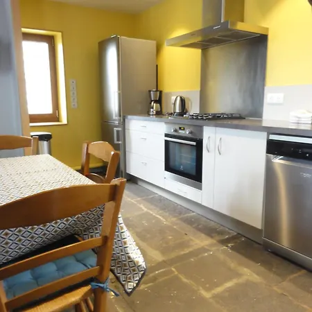Holiday home Bienvenue Chez Fanny Bussieres (Puy-de-Dome)